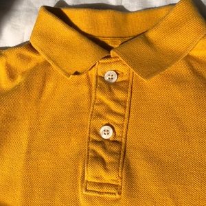 Boys Gap polo shirt. Size M. Mustard